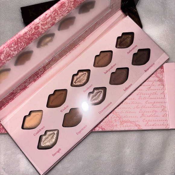 NIB laura geller makeup bundle ! - Picture 3 of 6